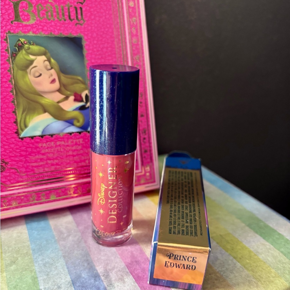 Sleeping Beauty Makeup Bundle * RARE* - Picture 7 of 14